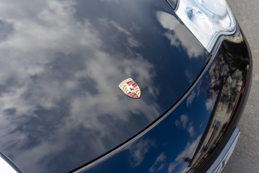 2002 porsche 911 carrera front badge